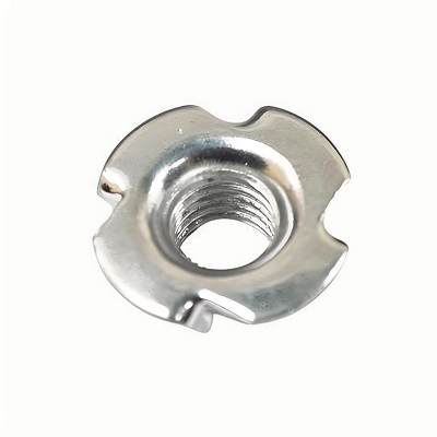 Four-claw nut